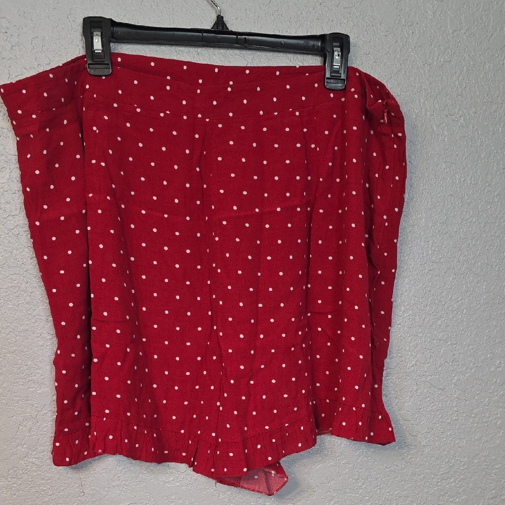 Forever 21 Red Polka Dot Women Shorts
